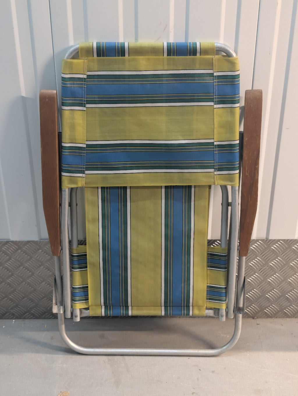 Vintage 1970s Folding Reclining Garden Chair Retro Striped Camping Deck Chair