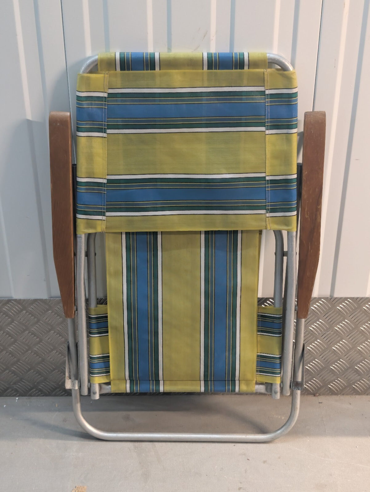 Vintage 1970s Folding Reclining Garden Chair Retro Striped Camping Deck Chair