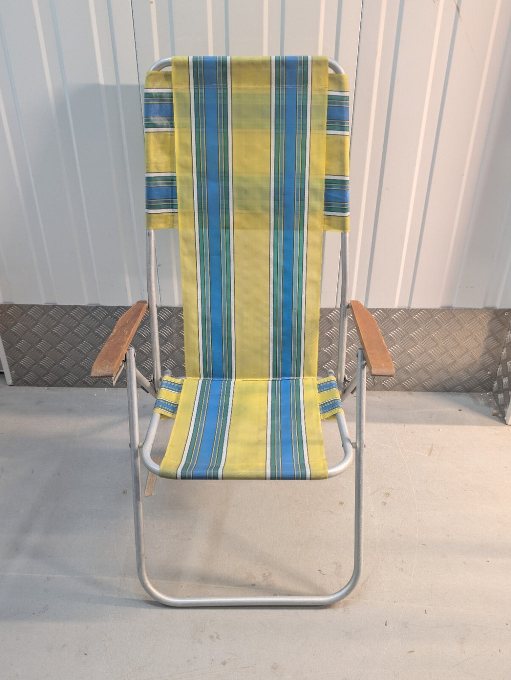 Vintage 1970s Folding Reclining Garden Chair Retro Striped Camping Deck Chair